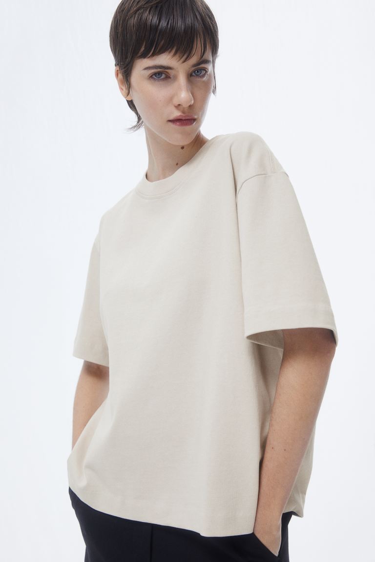 

Футболка женская H&M 1145159002 бежевая S, 1145159002
