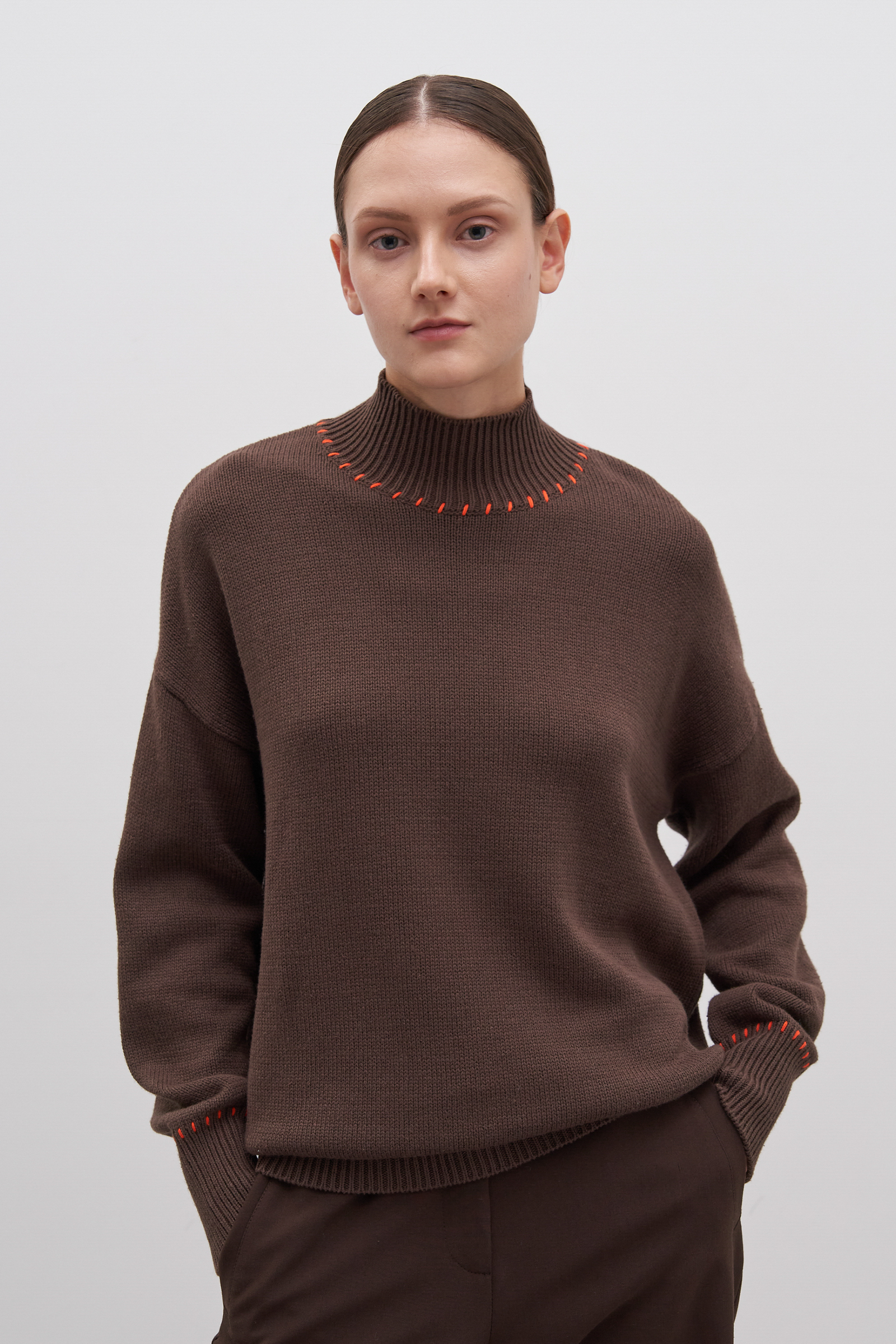 

Водолазка женская Finn Flare FAD11120 коричневая XS, Коричневый, FAD11120