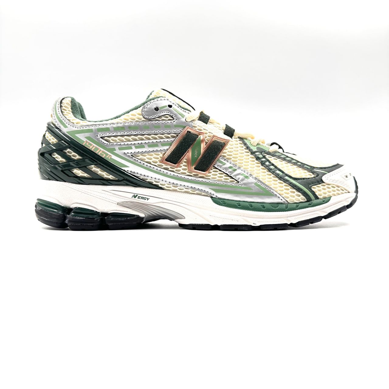 

Спортивные кроссовки мужские New Balance 1906R зеленые 44 EU, Зеленый, 1906R