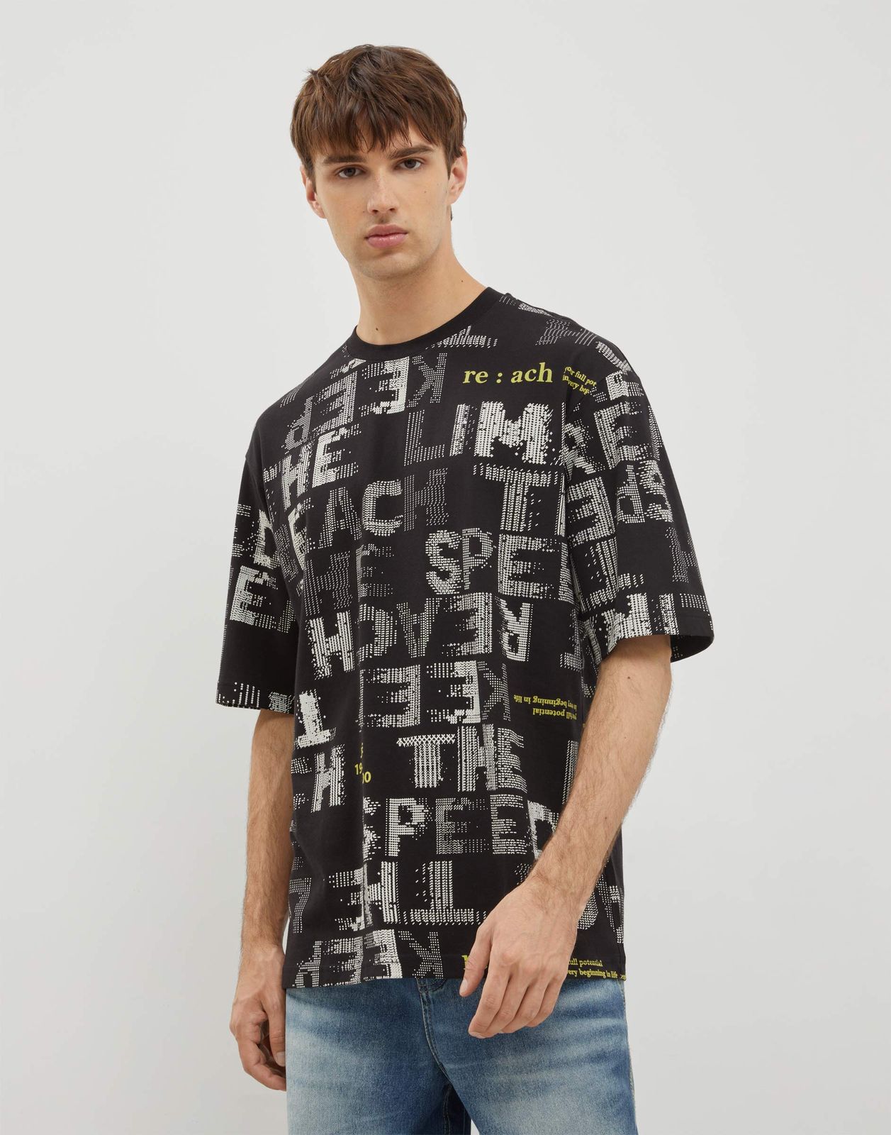 

Футболка мужская Gloria Jeans BKT015361 черный XS/176, BKT015361