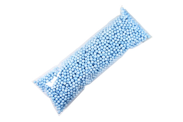 фото Пенопласт в шариках, голубой, 6-8 мм, 10 гр, наполнитель для подарков, шаров и слаймов гк сфера