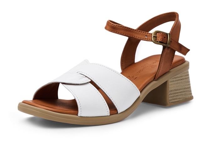 

Босоножки женские Pierre Cardin 227439 белые 38 RU, Белый, 227439