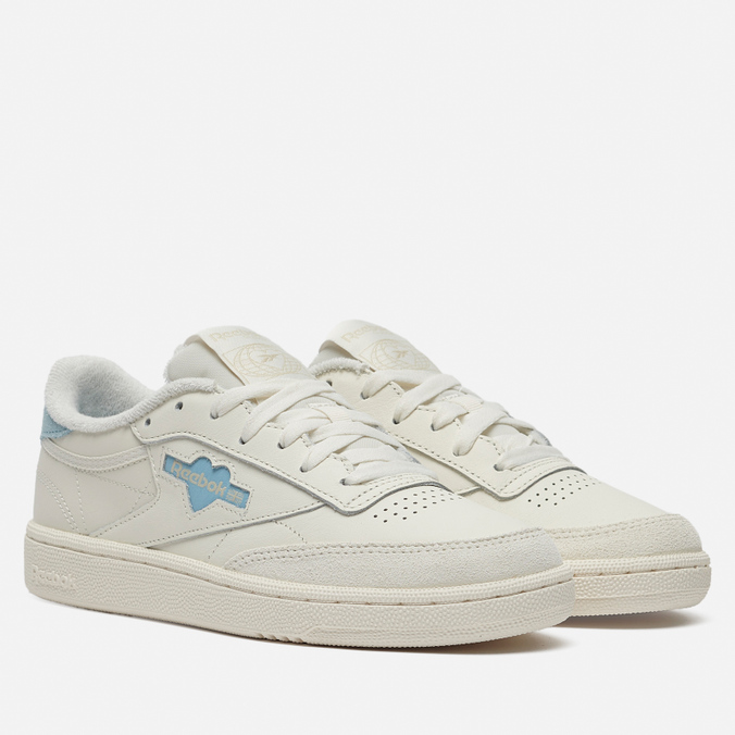 

Женские кроссовки Reebok Club C 85 бежевый, размер 39 EU, Club C 85