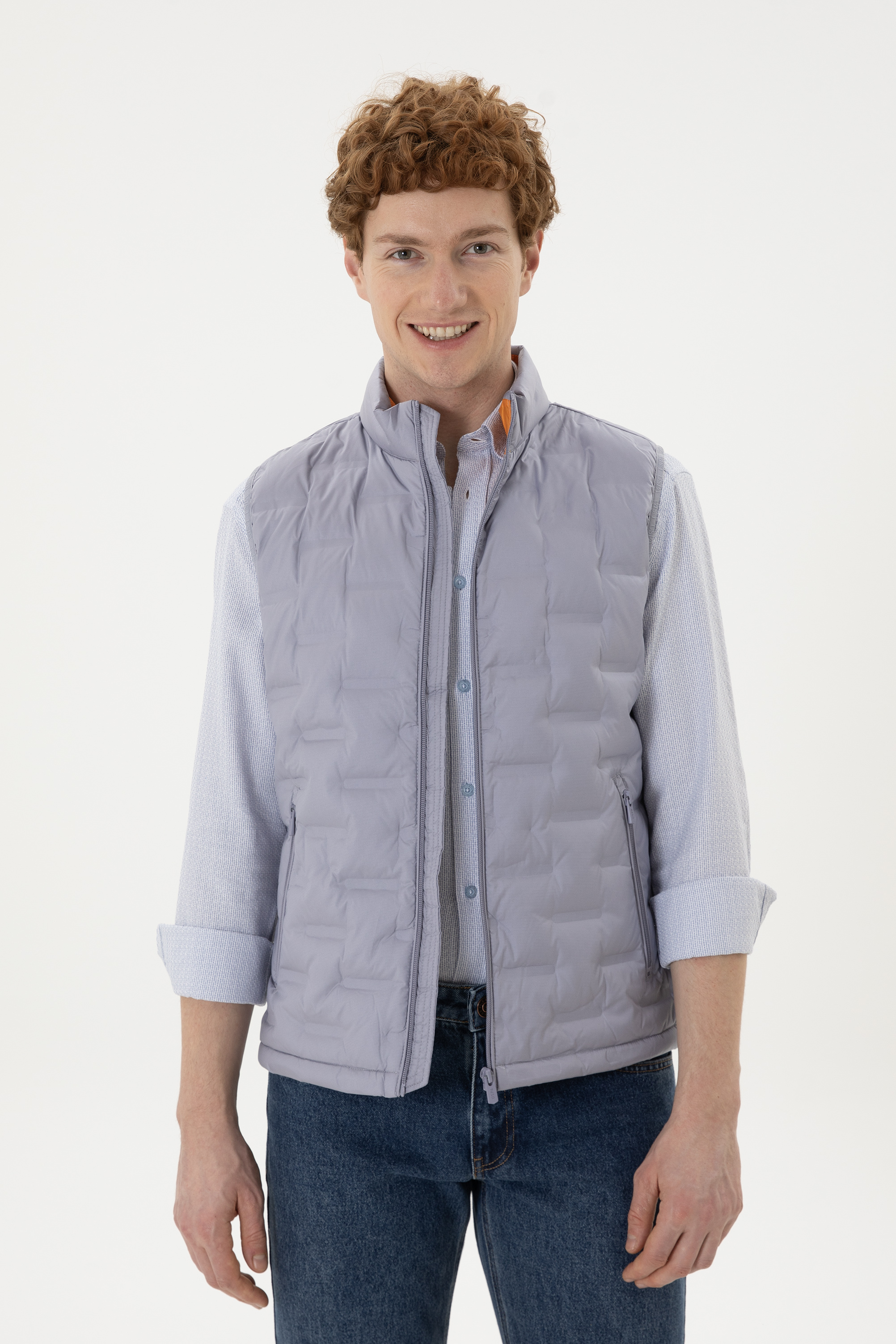 

Утепленный жилет мужской US Polo Assn G081SZ0100BENEVENTO серый 50 RU, G081SZ0100BENEVENTO