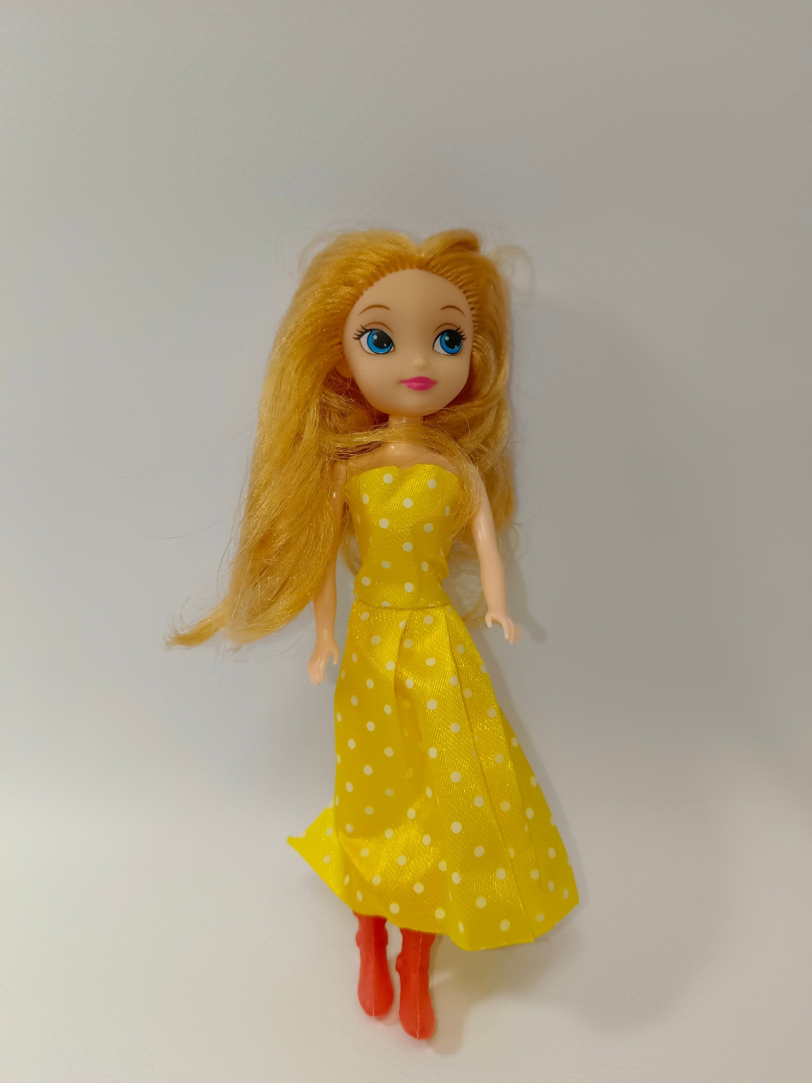 Кукла Disney София Прекрасная, платье 16425 см