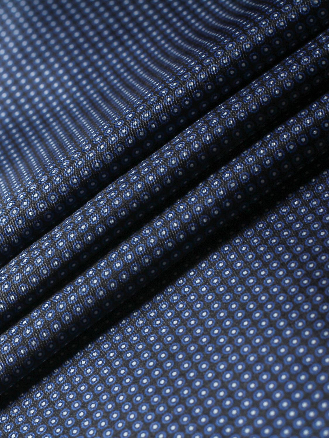 

Подкладочная ткань MDC FABRICS PCT/51. Полиэстер 100% жаккард ассорти (1 м), Синий, PCT(1 м)