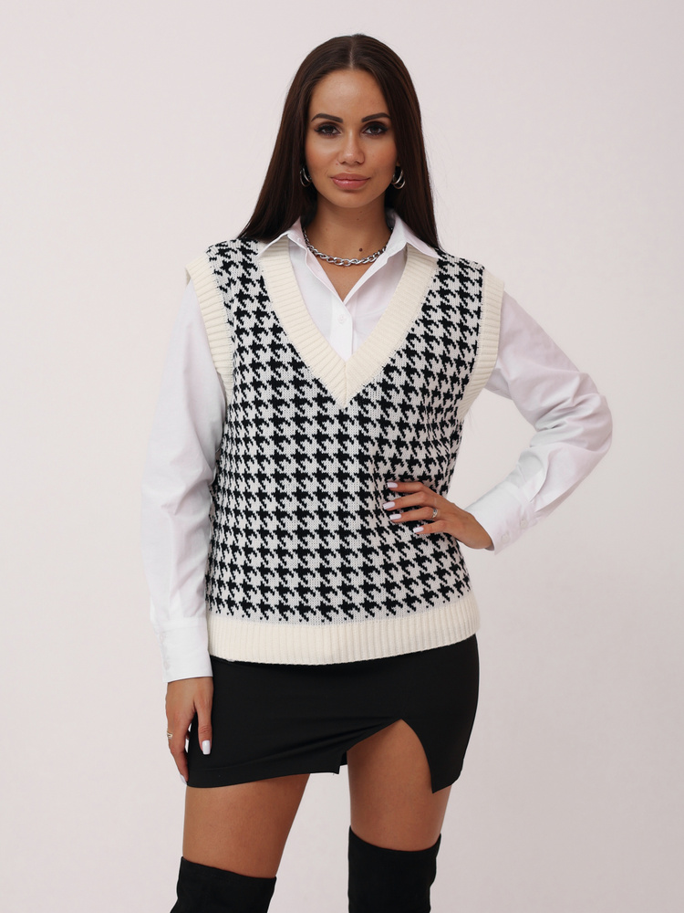 

Жилет женский DAZZLE STYLE Лео белый 42-48 RU, Лео