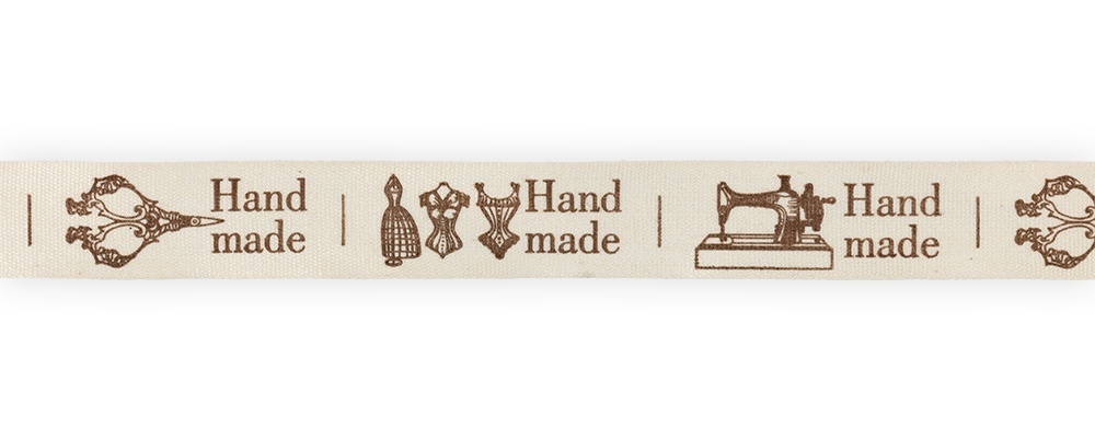 

Лента Gamma хлопковая 16 мм 3 м с рисунком "Hand made", Бежевый