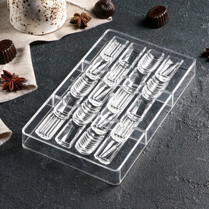 фото Форма для шоколада «фигурный батончик», 20 ячеек, 20×12×2,5 см, ячейка 3,3×1,6×0,8 см nobrand