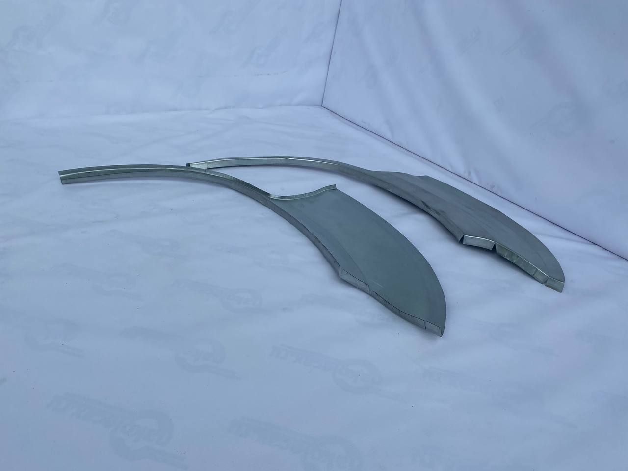 

Арка левая на Mazda Tribute 1 2000-2007, для автомобиля Мазда Трибьют 1