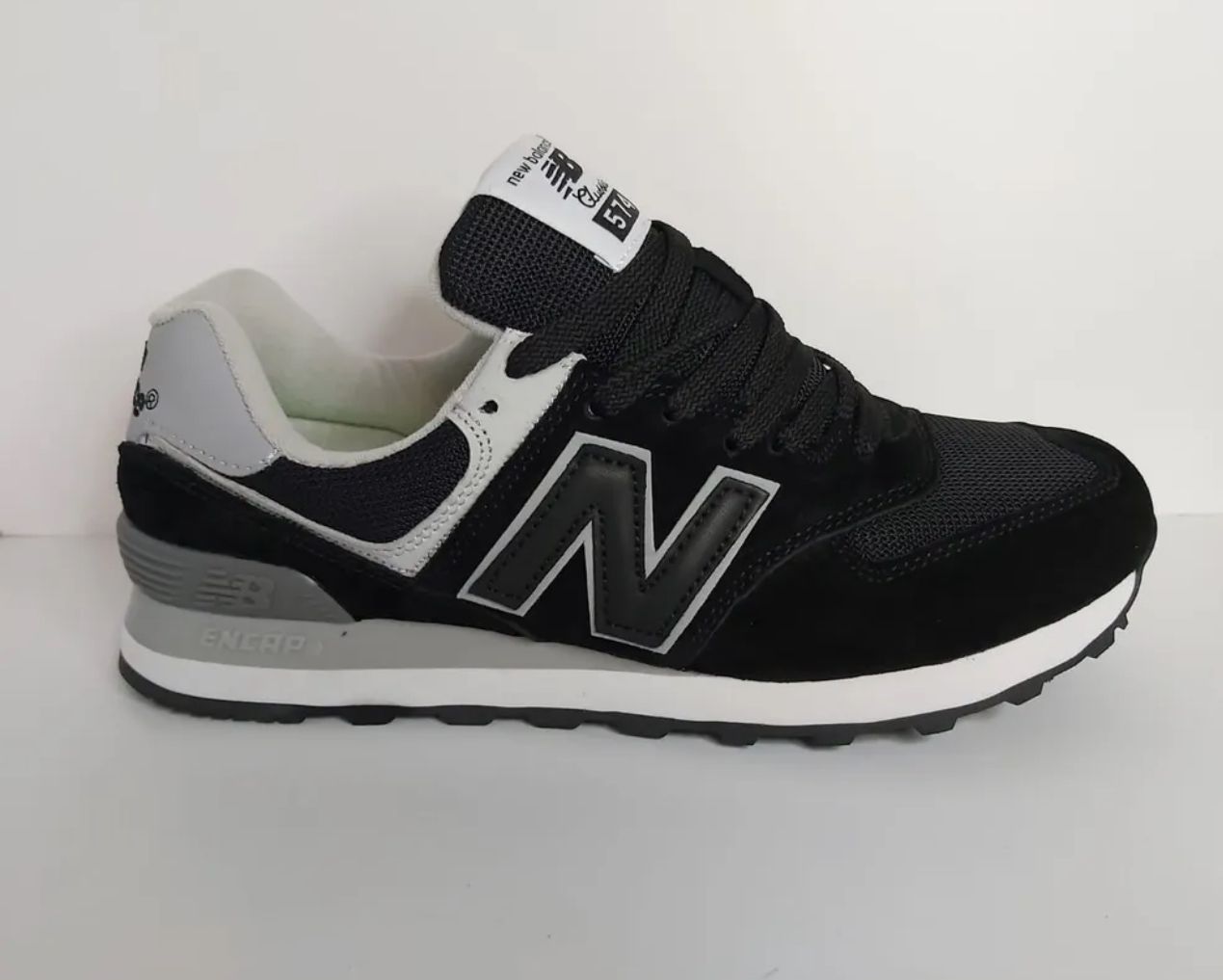 Кроссовки мужские New Balance 120857441 черные 44 EU