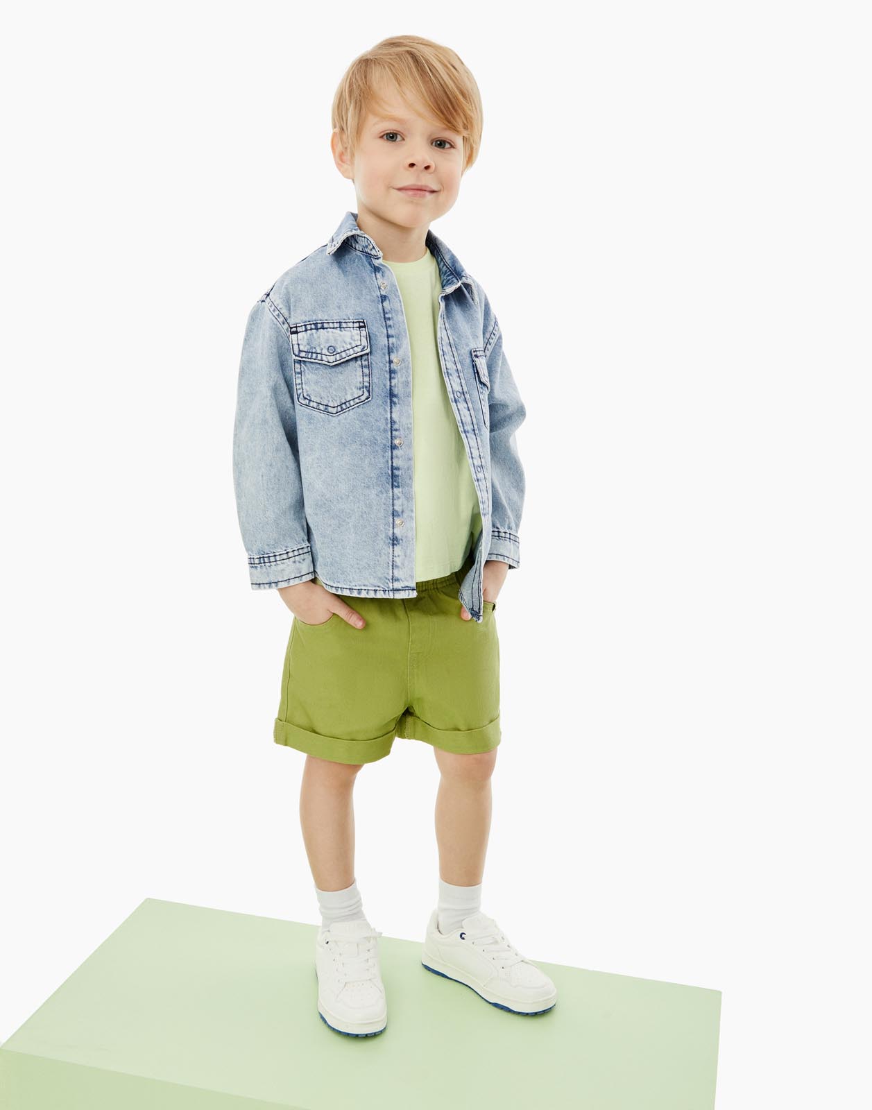 Зелёные шорты Comfort для мальчика р.110