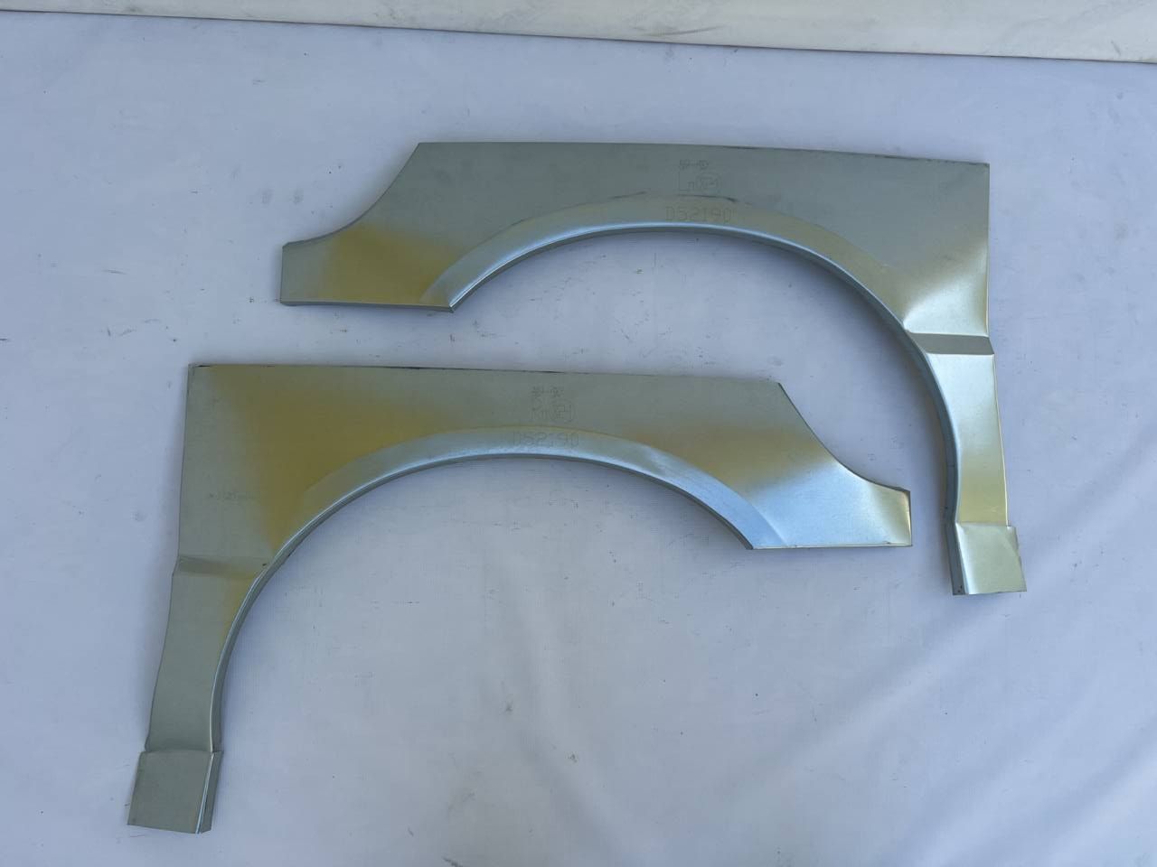 

Передняя левая арка на Nissan R'nessa 1997-2001, для автомобиля Ниссан Эрнесса