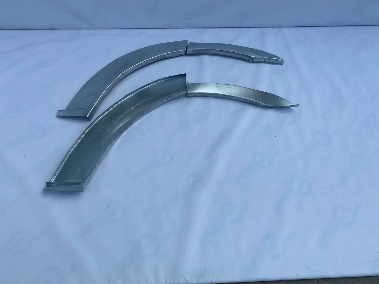 

Передняя правая арка на Ford Transit 6 2000-2006, для автомобиля Форд Транзит 6