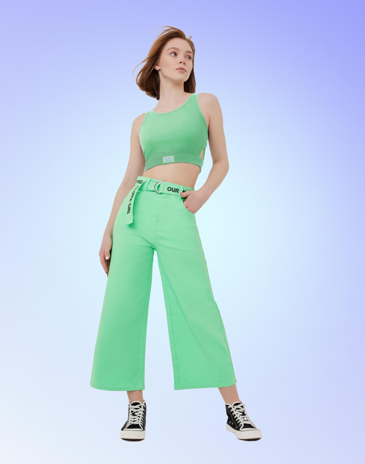 Зелёные джинсы Wide leg с поясом для девочки р.158