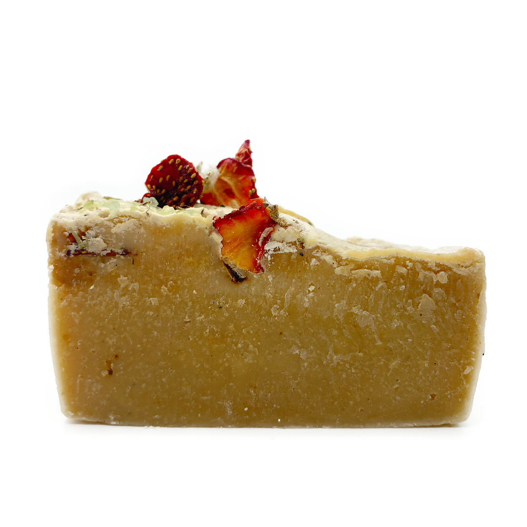 

Мыло Cetraria&Cladonia, без основы Клубника