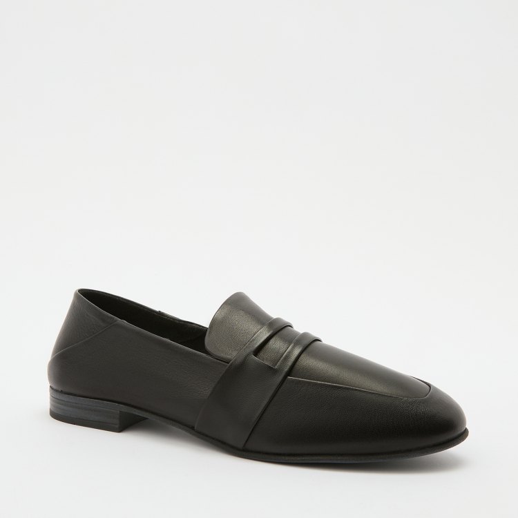 

Лоферы женские Tendance 35-48-710 черные 40 EU, Черный, 35-48-710