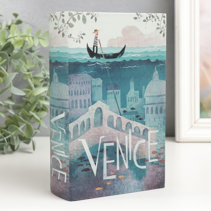 

Сейф-книга дерево кожзам Венеция. Рисунок 17х11х5 см, Зеленый