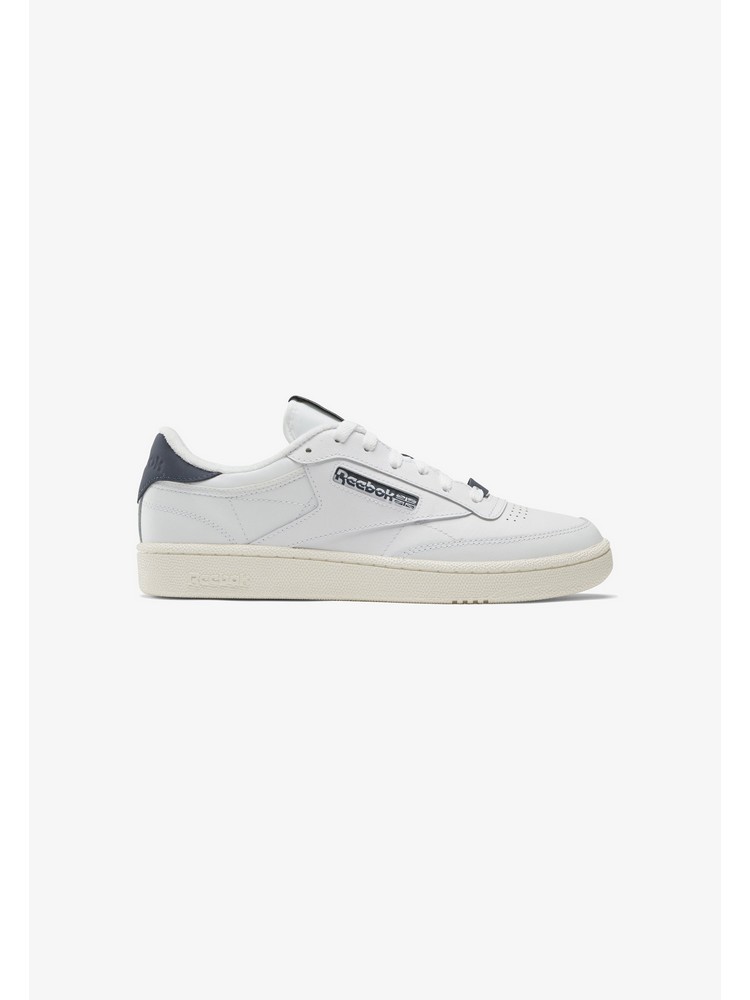 

Кеды мужские Reebok RE042A00D белые 39 EU, Белый, RE042A00D