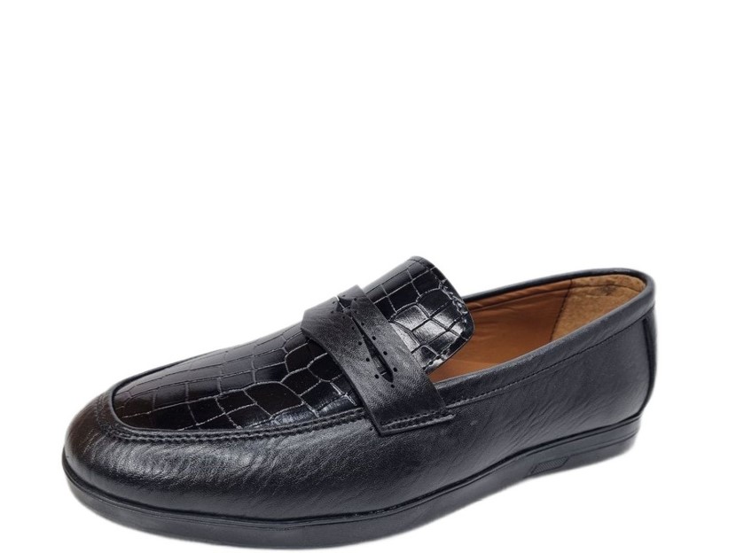 

Лоферы мужские ENRICO FANTORY 401 черные 40 RU, Черный, 401