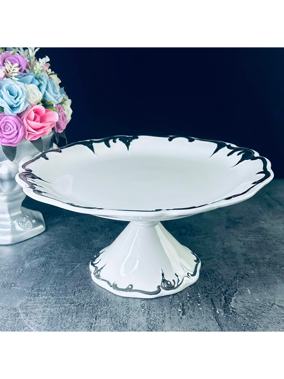 

Блюдо на ножке Lenardi Argento, фарфор, 28 см