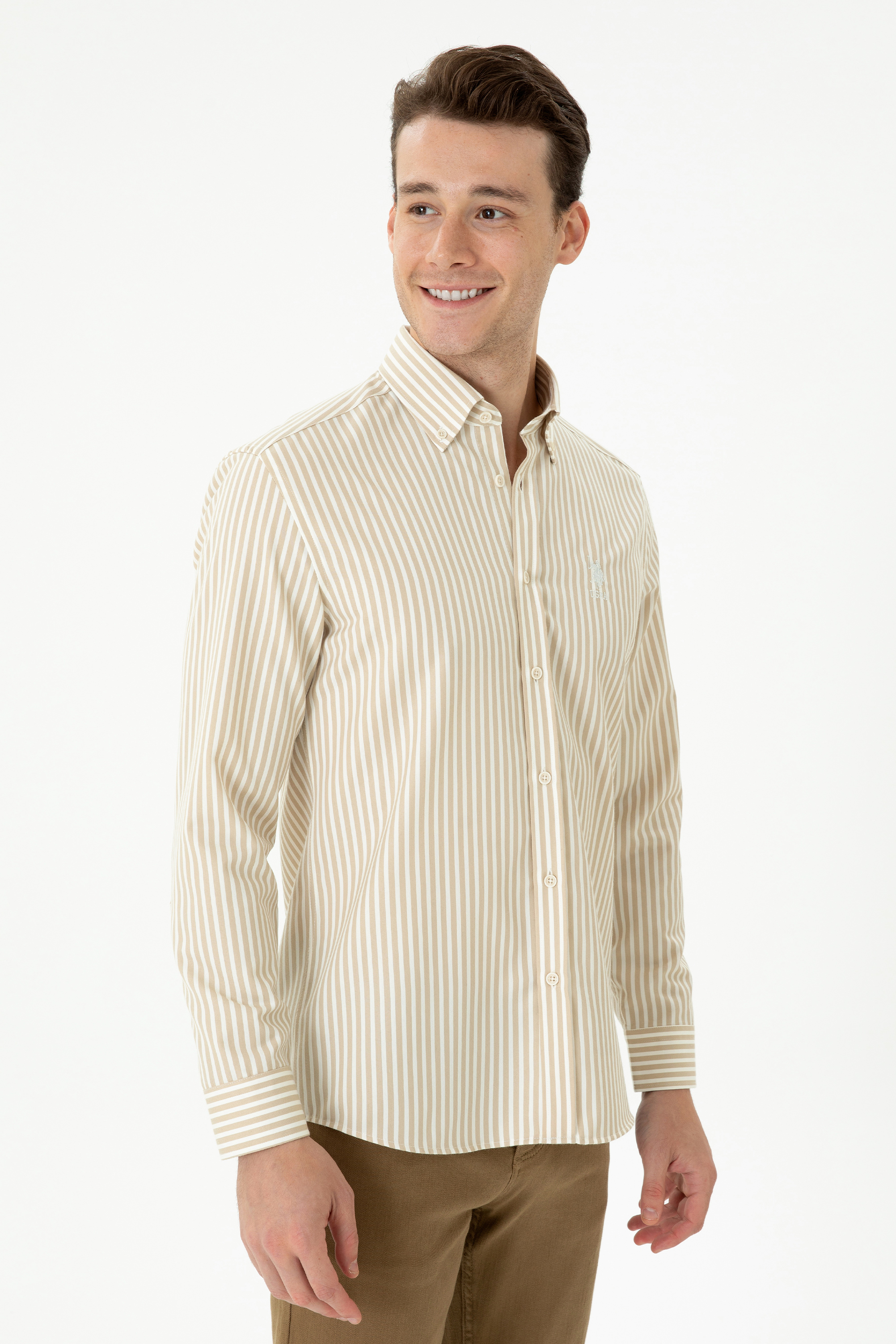 

Рубашка мужская US Polo Assn G081SZ0040EGAN бежевая S, Бежевый, G081SZ0040EGAN