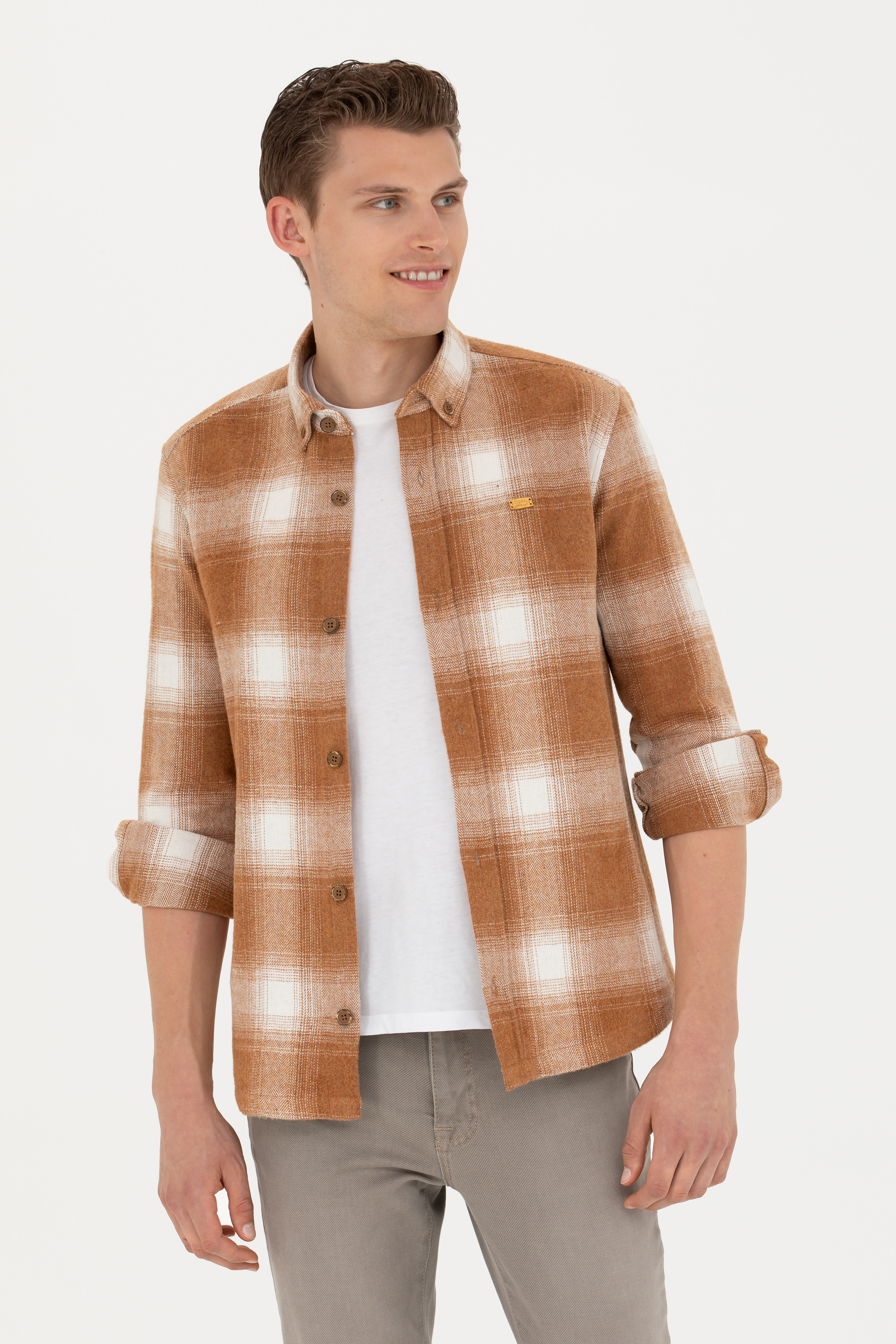 

Рубашка мужская U.S. POLO Assn. G081SZ0040TURLAS коричневая S, Коричневый, G081SZ0040TURLAS