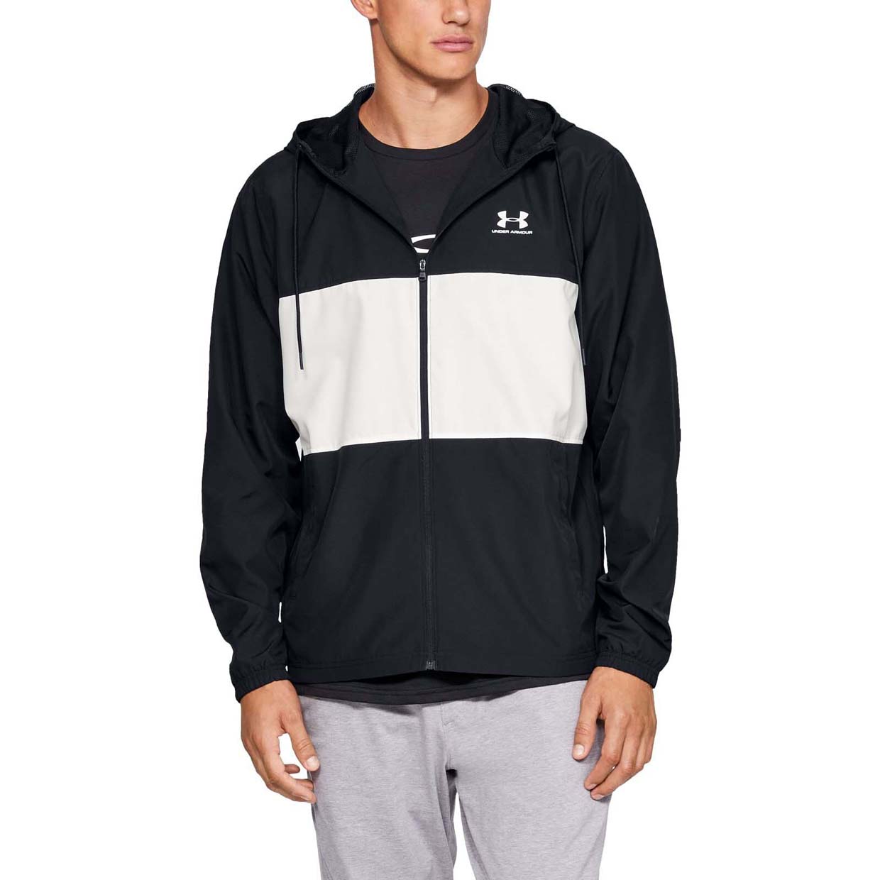 

Спортивная ветровка мужская Under Armour Sportstyle Wind Full Zip Hooded Jkt черная XL, Sportstyle Wind Full Zip Hooded Jkt