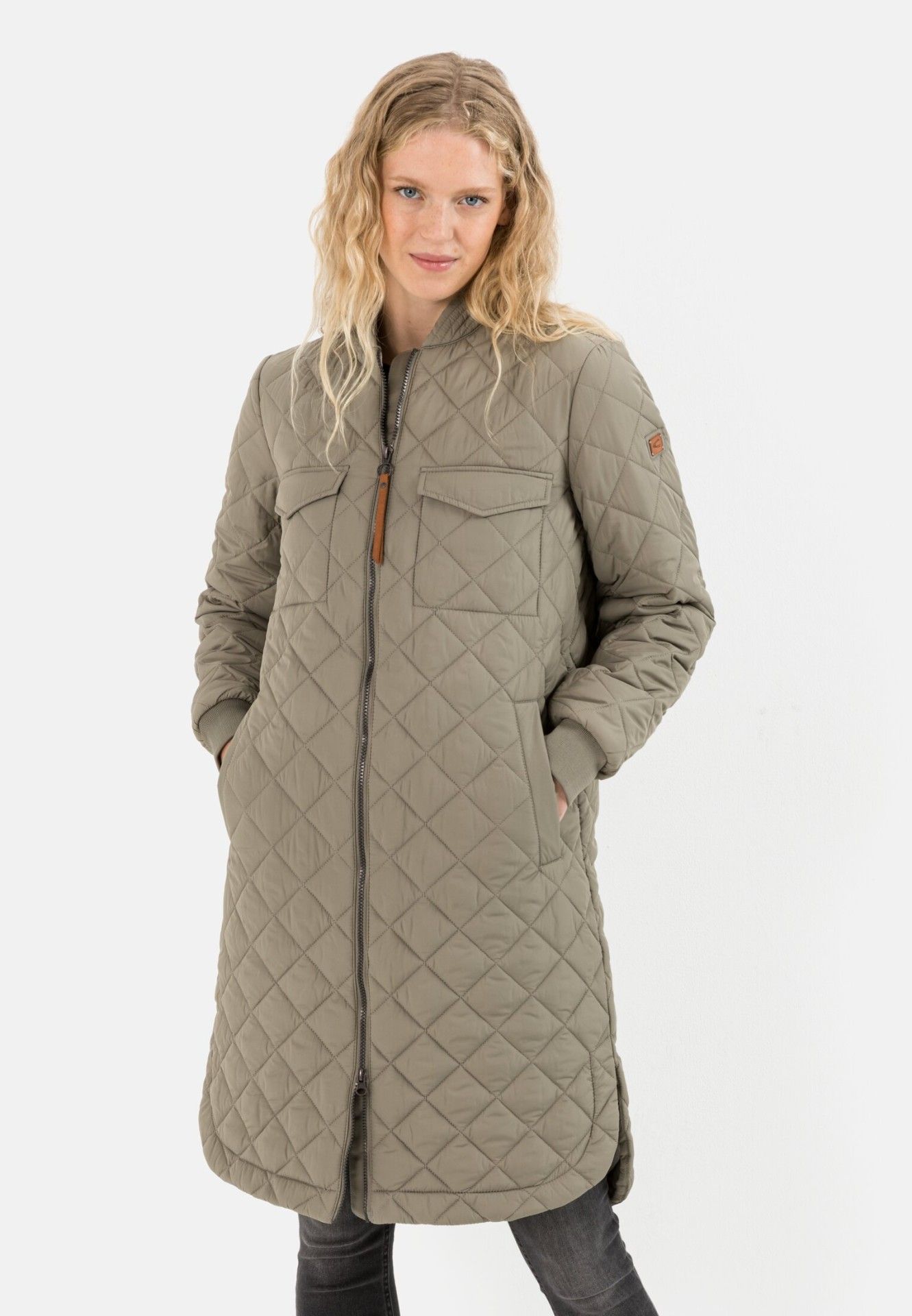

Пуховик-пальто женский Camel Active 310340-8F41 хаки L, 310340-8F41