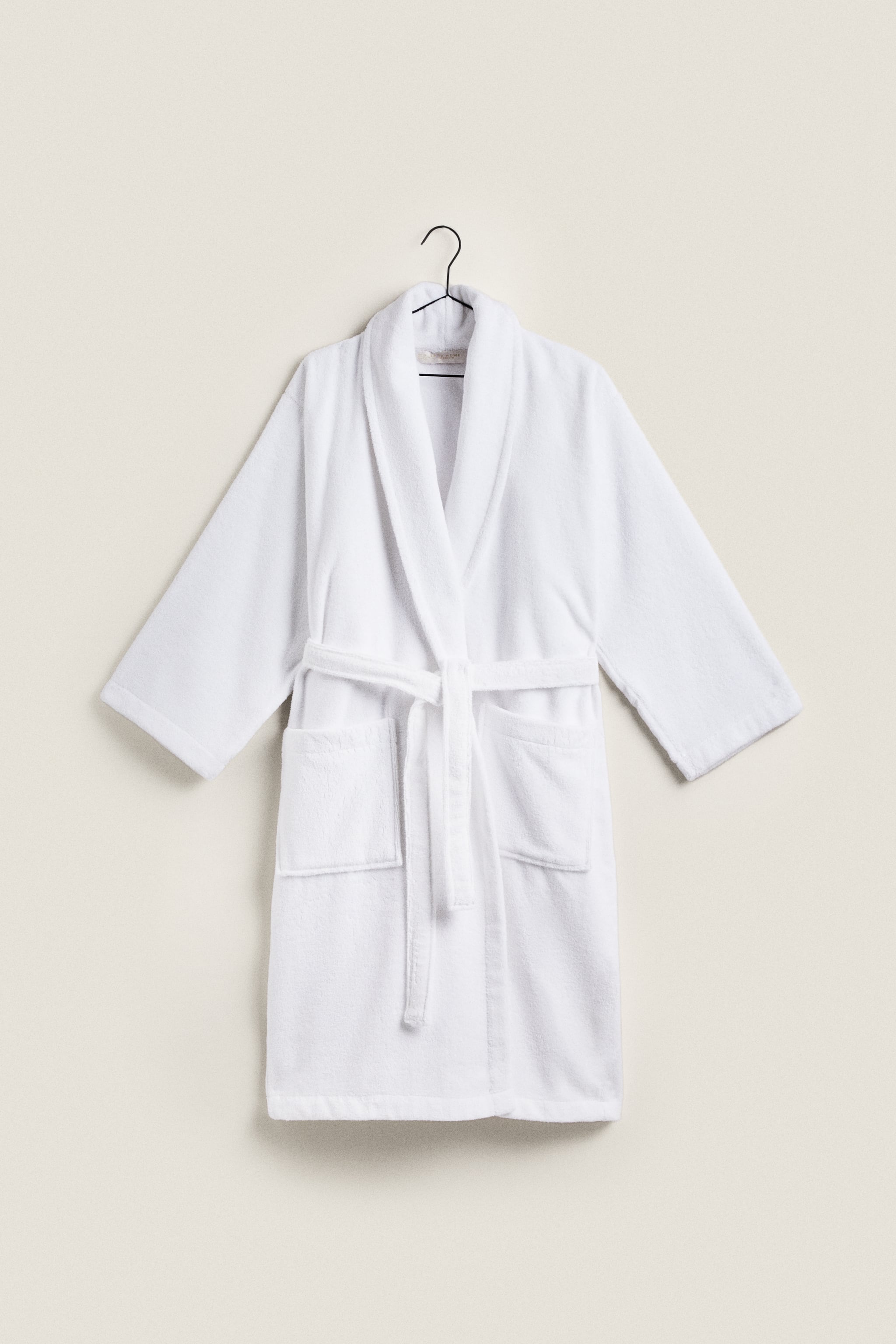 

Халат мужской Zara Home 46546014 белый S/M (доставка из-за рубежа), 46546014