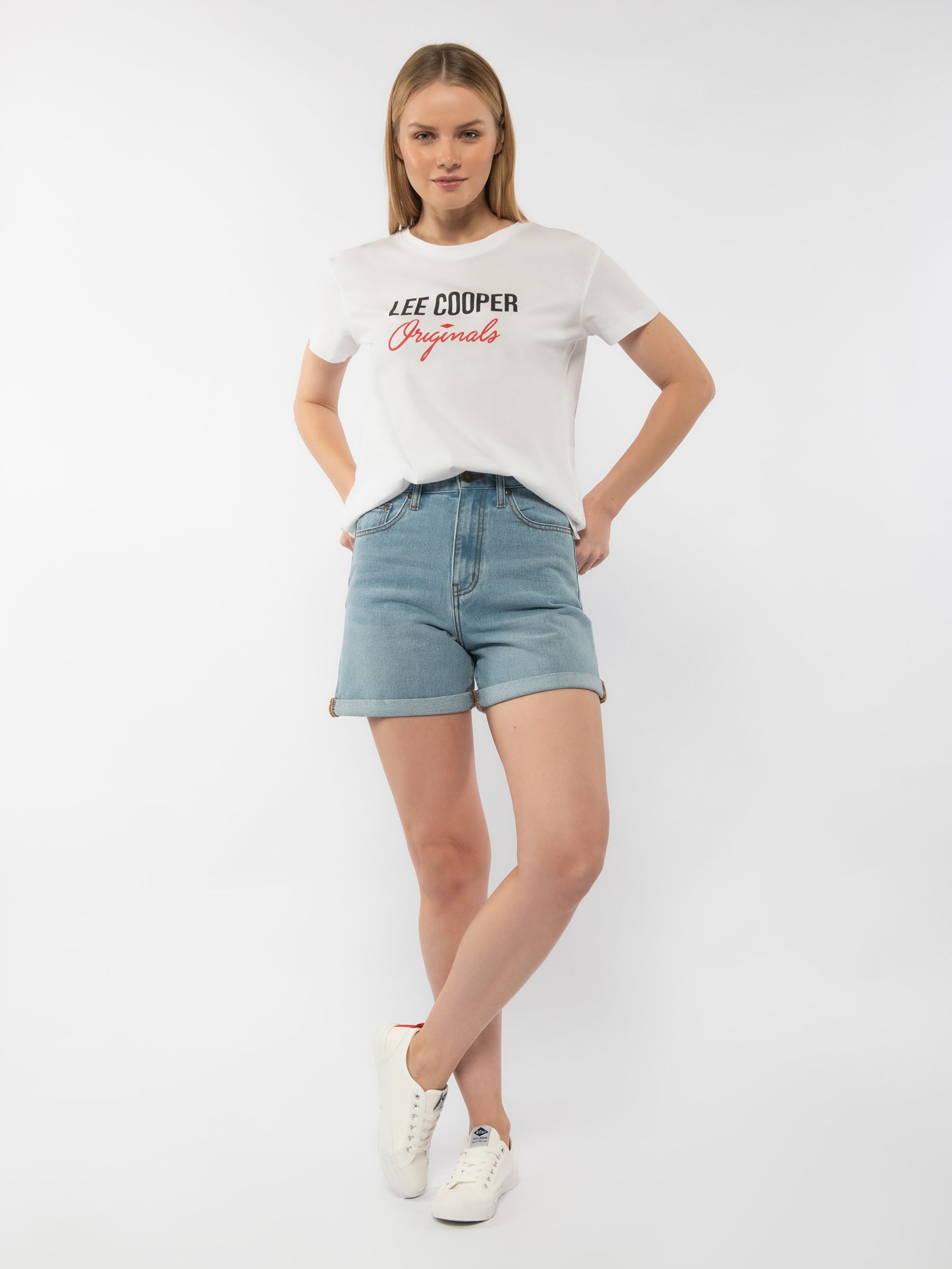 

Джинсовые шорты женские Lee cooper LCO-JANIECE-SH голубые 29, Голубой, LCO-JANIECE-SH