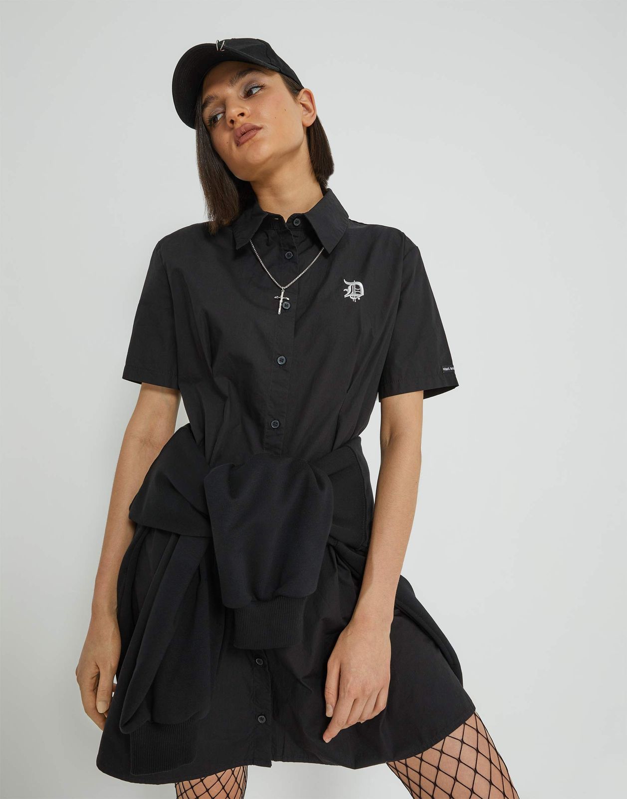

Платье для девочки Gloria Jeans GDR028513 черный 10-11л/146, GDR028513