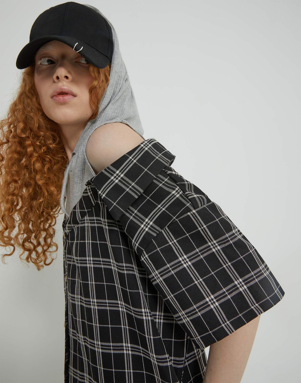 

Платье для девочки Gloria Jeans GDR028161 черный/белый 12-14л/164, GDR028161
