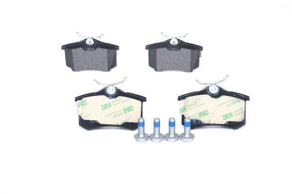 

Комплект тормозных колодок BOSCH 0986461769