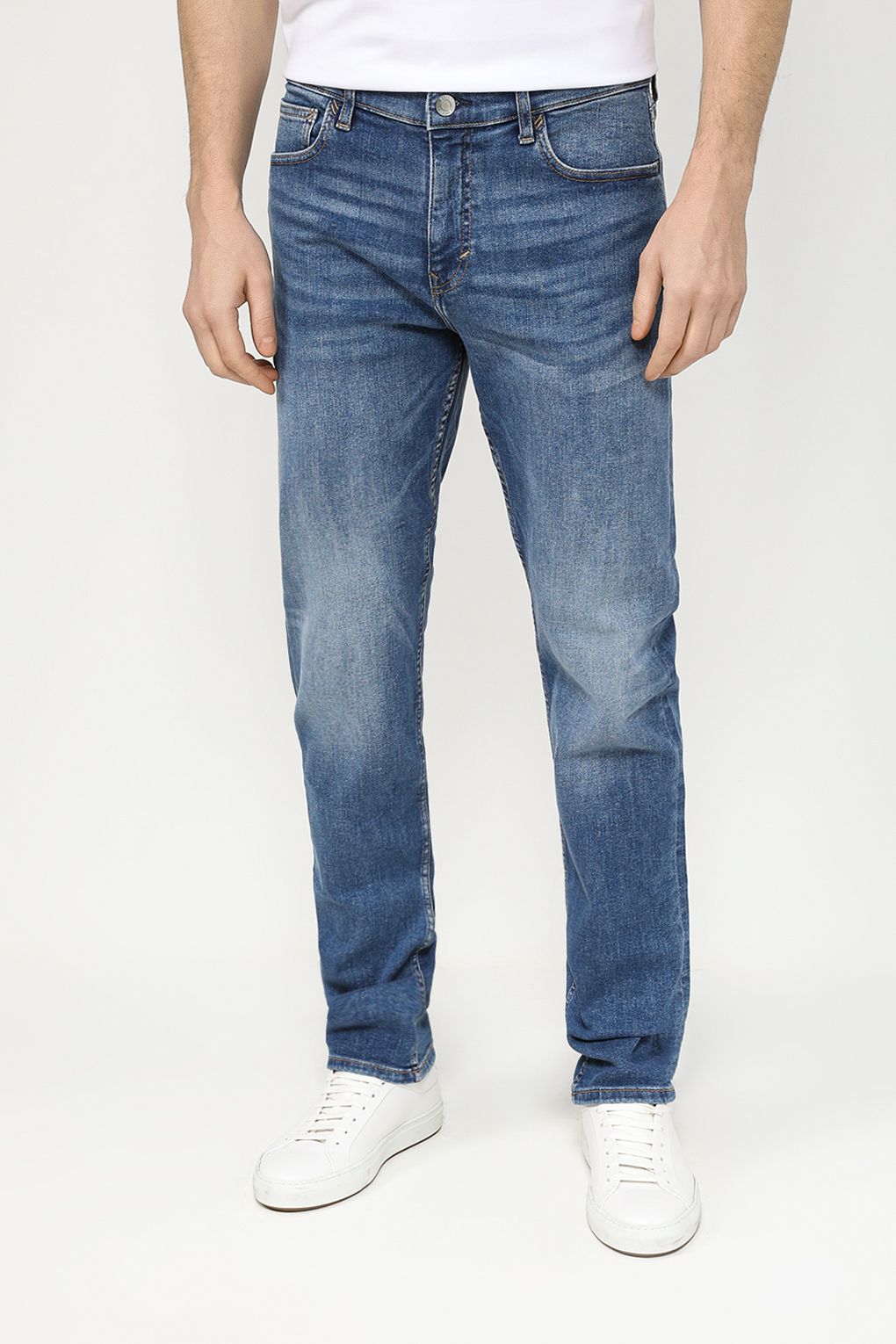 

Джинсы мужские Esprit Casual 014EE2B326 синие 31/32, Синий, 014EE2B326