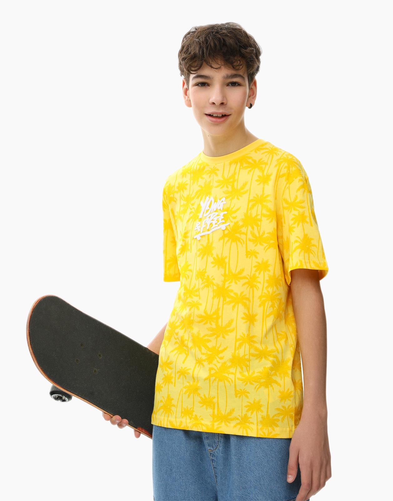 Жёлтая футболка с принтом Yong&Free для мальчика 10-12л/146-152
