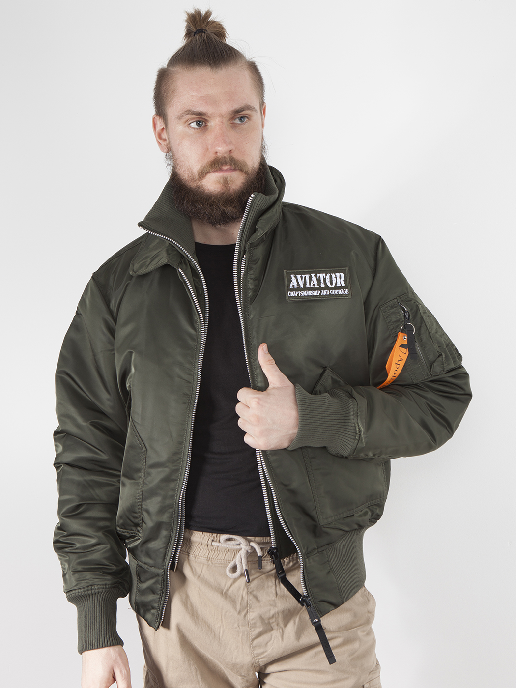 

Бомбер мужской APOLLOGET AVIATOR зеленый М, AVIATOR