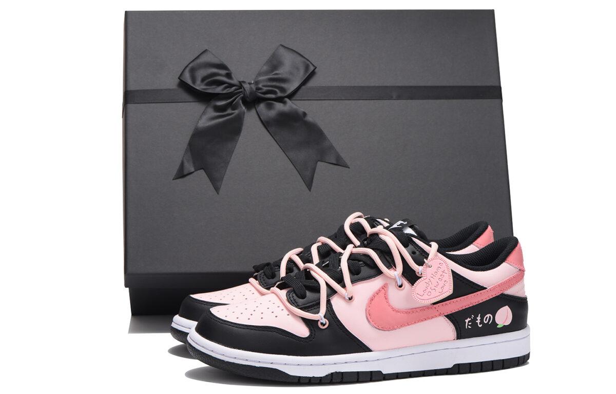 

Кеды унисекс Nike Dunk Low GS черные 39 EU, Черный, Dunk Low GS