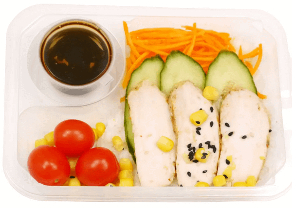 

Салат Поке с курицей и соусом терияки 230 г