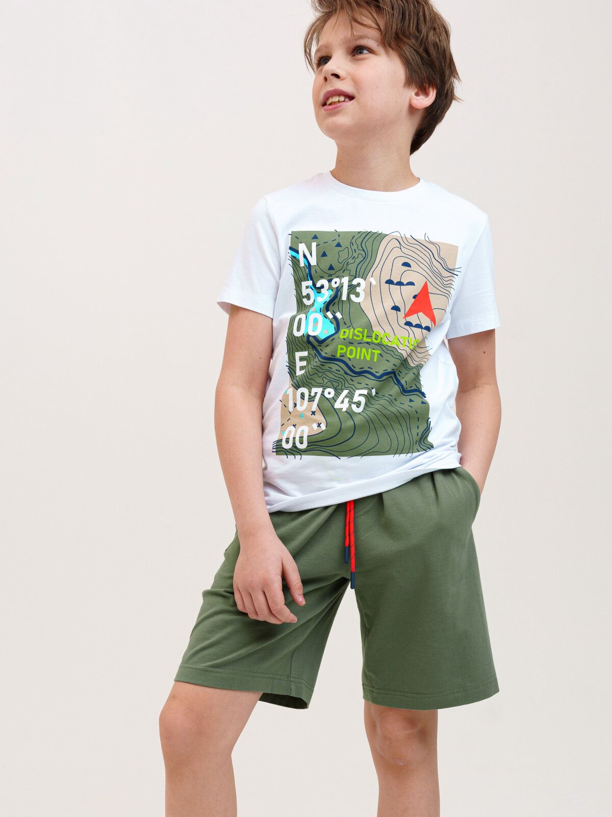 

Костюм детский PlayToday Tween 12311342, белый, хаки, 170, 12311342