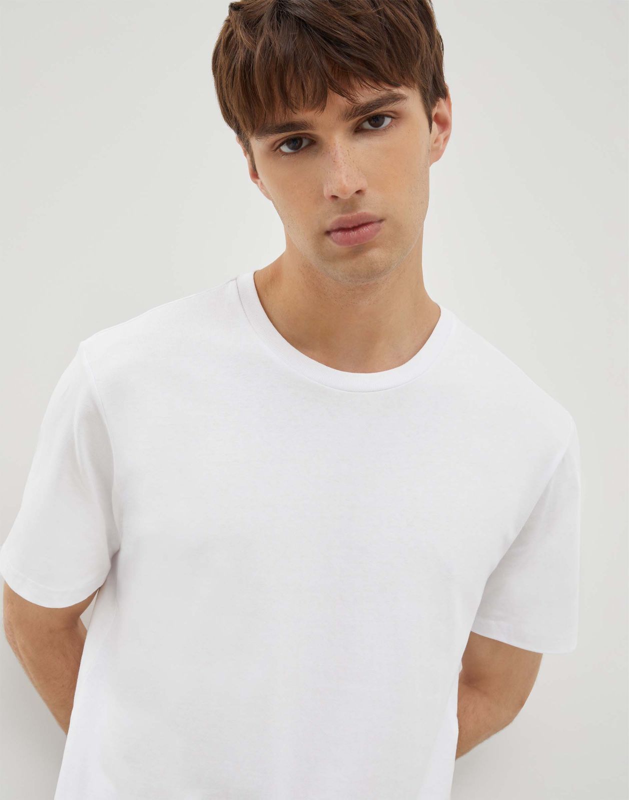 

Футболка мужская Gloria Jeans BKT016288 белый S/182, BKT016288