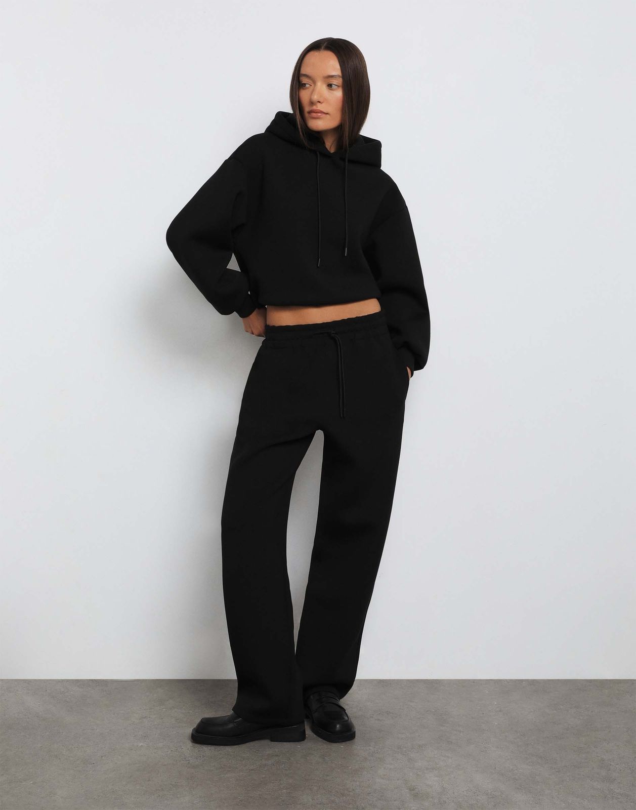 

Спортивные брюки женские Gloria Jeans GAC024239 черный L/170, GAC024239