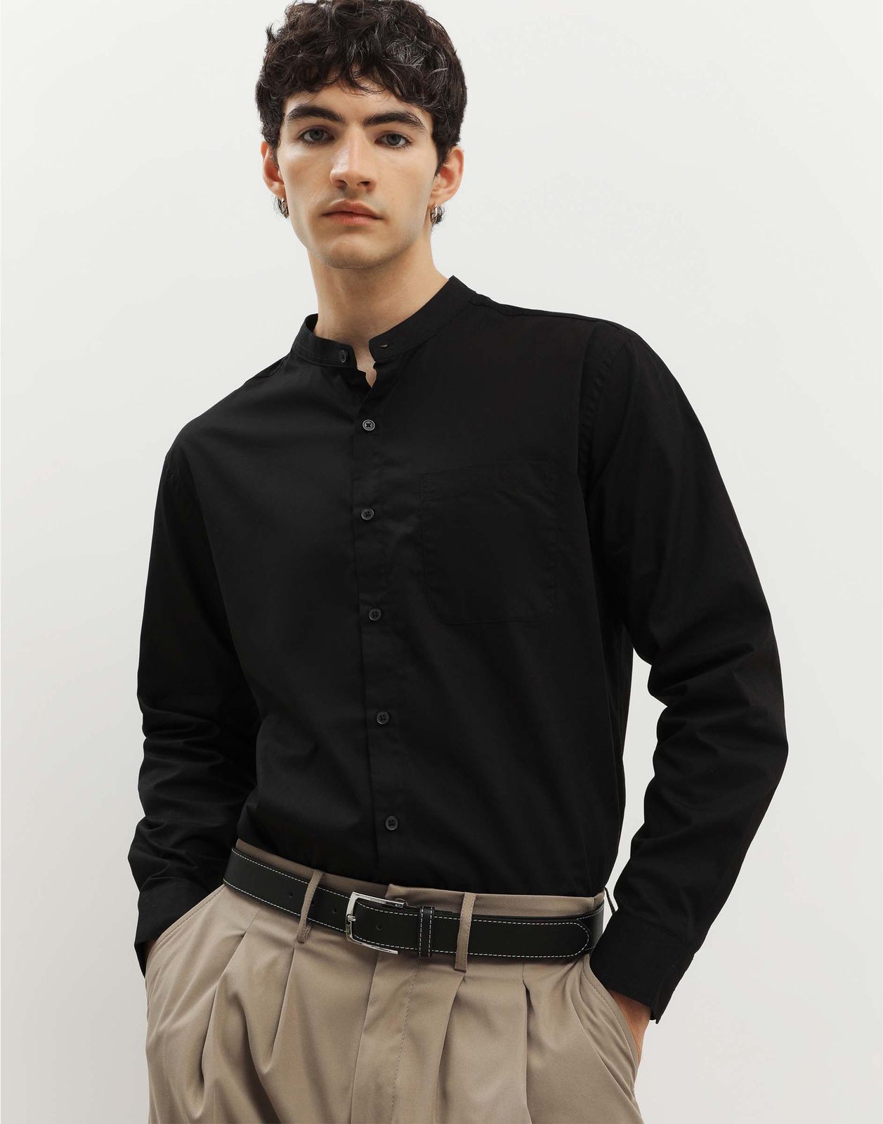 

Рубашка мужская Gloria Jeans BSU000402 черный S/182, BSU000402