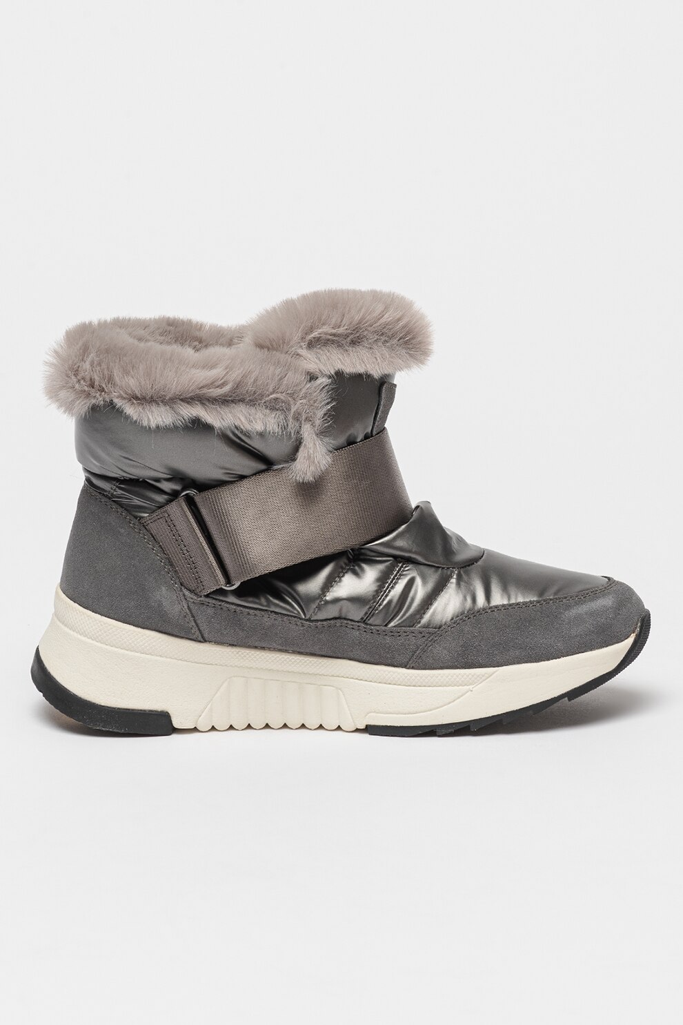 Дутики женские GEOX D26HXA0FU22C9002 серые 39 EU 14390₽