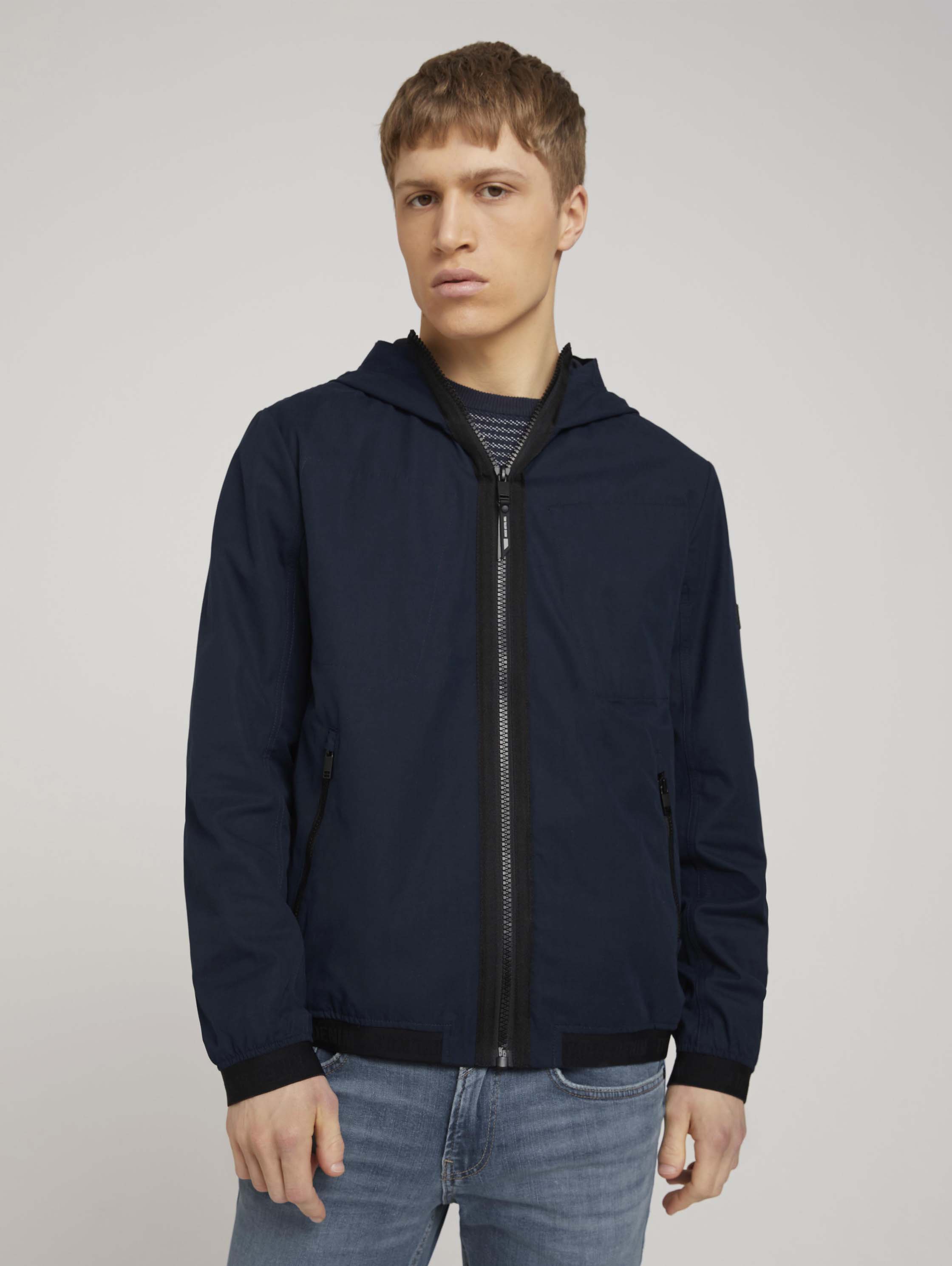 

Ветровка мужская TOM TAILOR 1024400 синяя XL