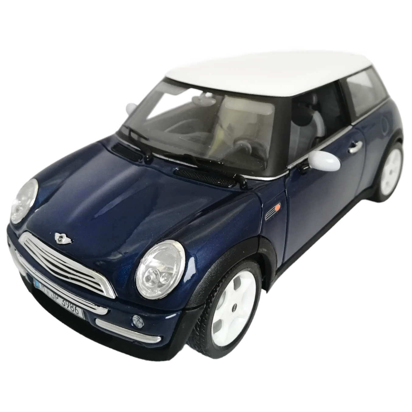 

Коллекционная модель автомобиля Bburago Mini Cooper, масштаб 1:18, 34079, Синий