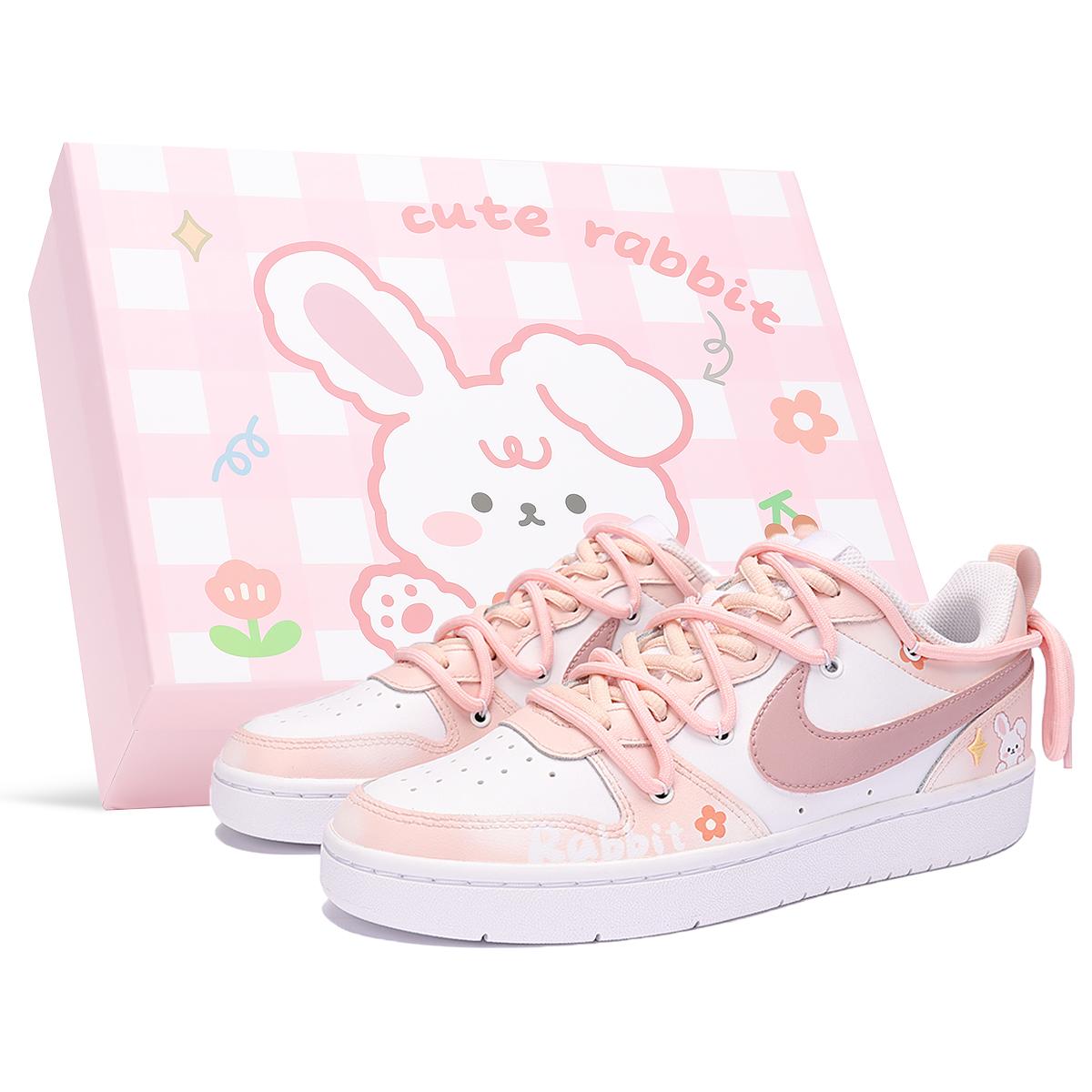 

Кеды унисекс Nike Court Borough Low GS белые 36 EU, Белый, Court Borough Low GS