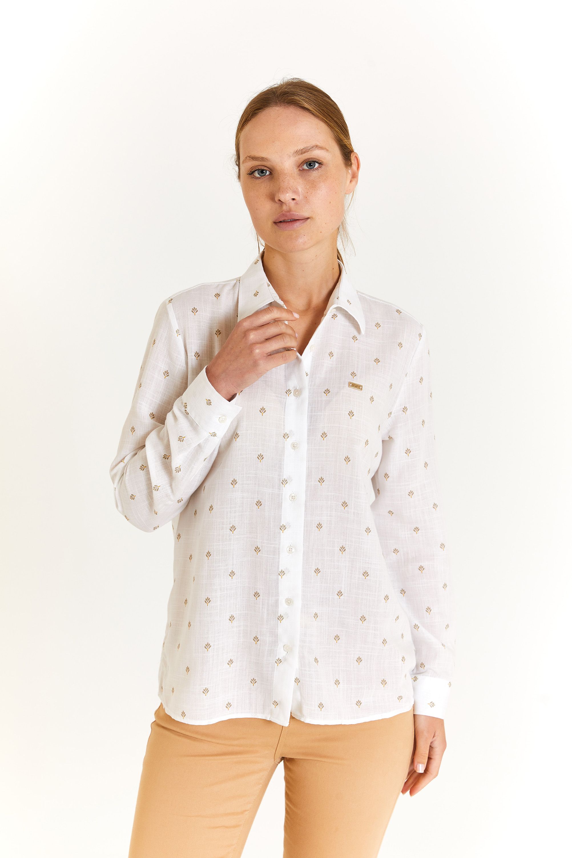 

Рубашка женская US Polo Assn G082GL0040LEUK белая 38, Белый, G082GL0040LEUK