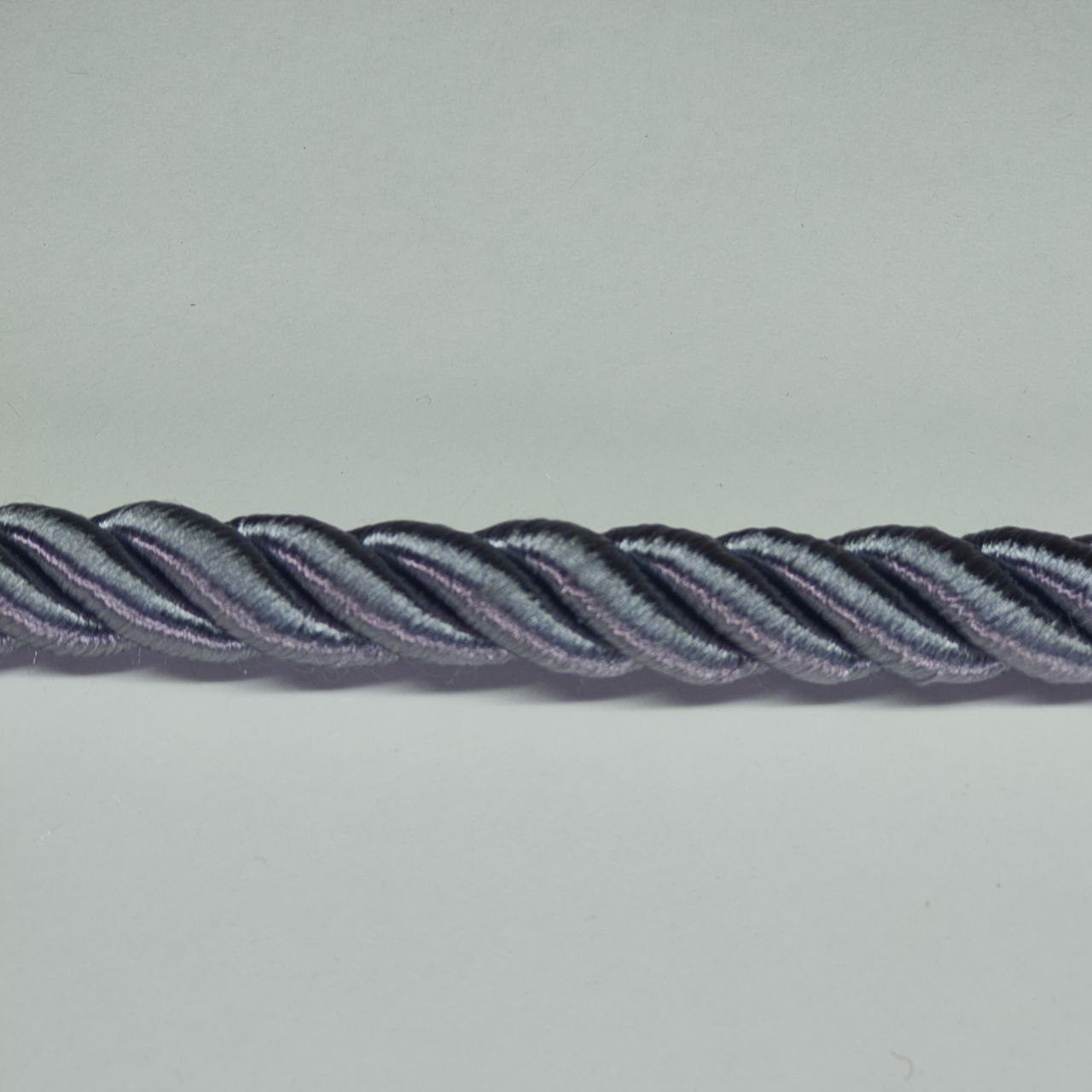 

Шнур декоративный idealtex Ш-8-13,0 , длина 8 м, диаметр 12 мм, Серый, 13.0
