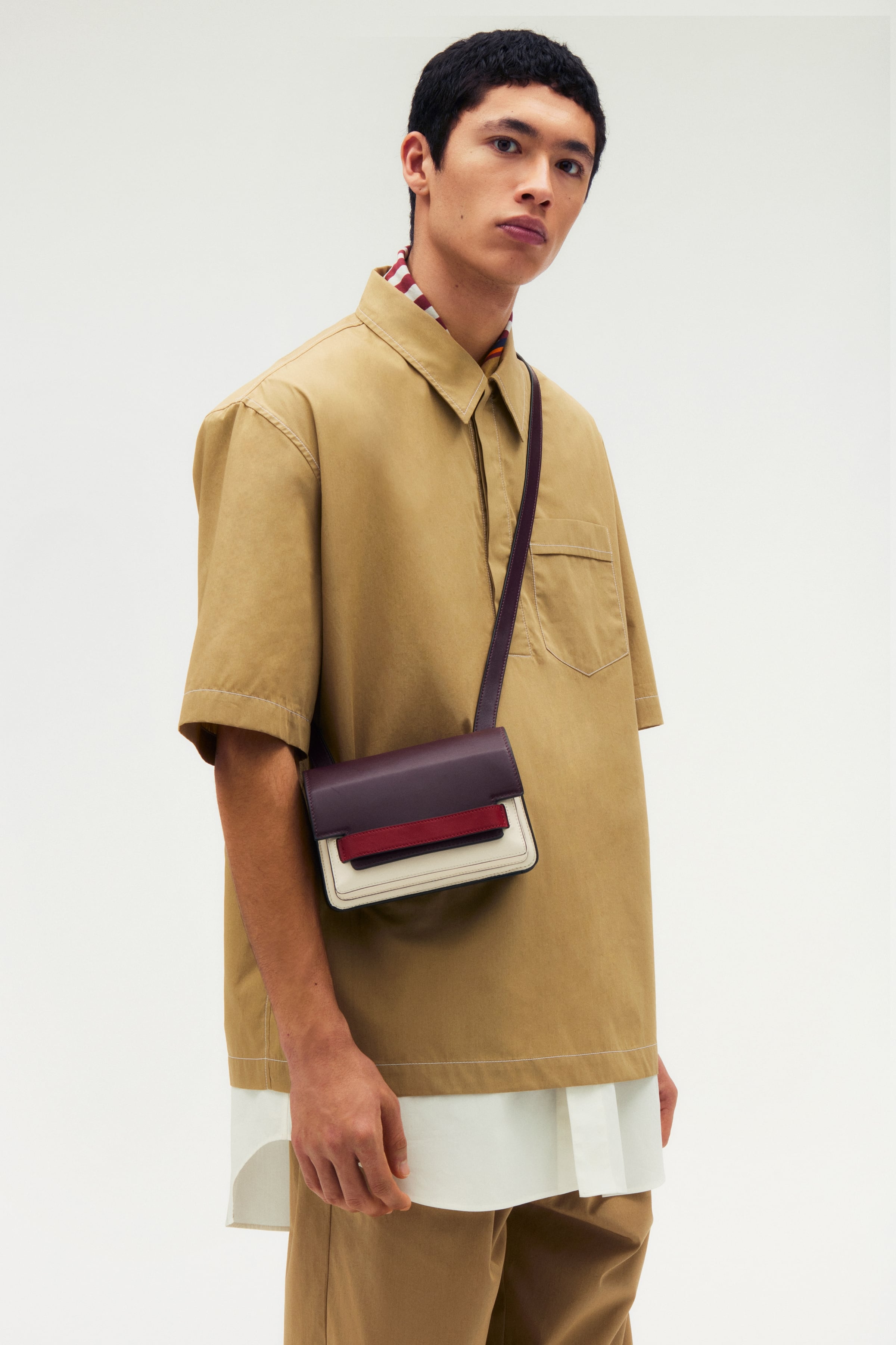

Рубашка мужская ZARA 04318032 бежевая L (доставка из-за рубежа), Бежевый, 04318032